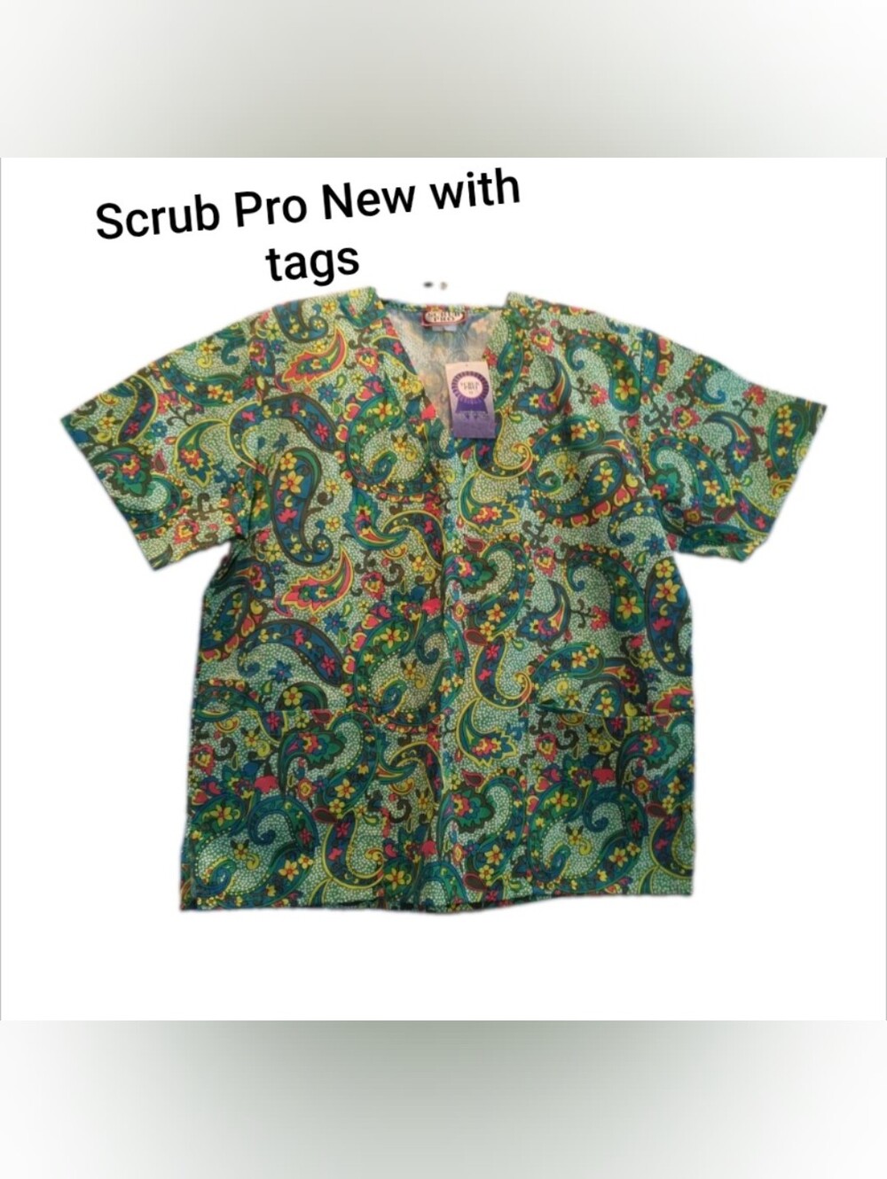 Scrub Pro NWT Women's Paisley Pattern Scrub With Pockets Top Size Medium